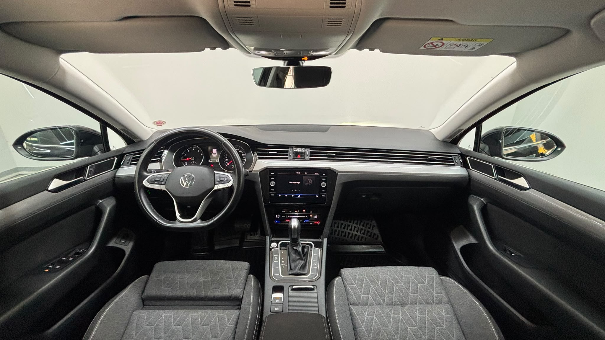 VOLKSWAGEN PASSAT 14